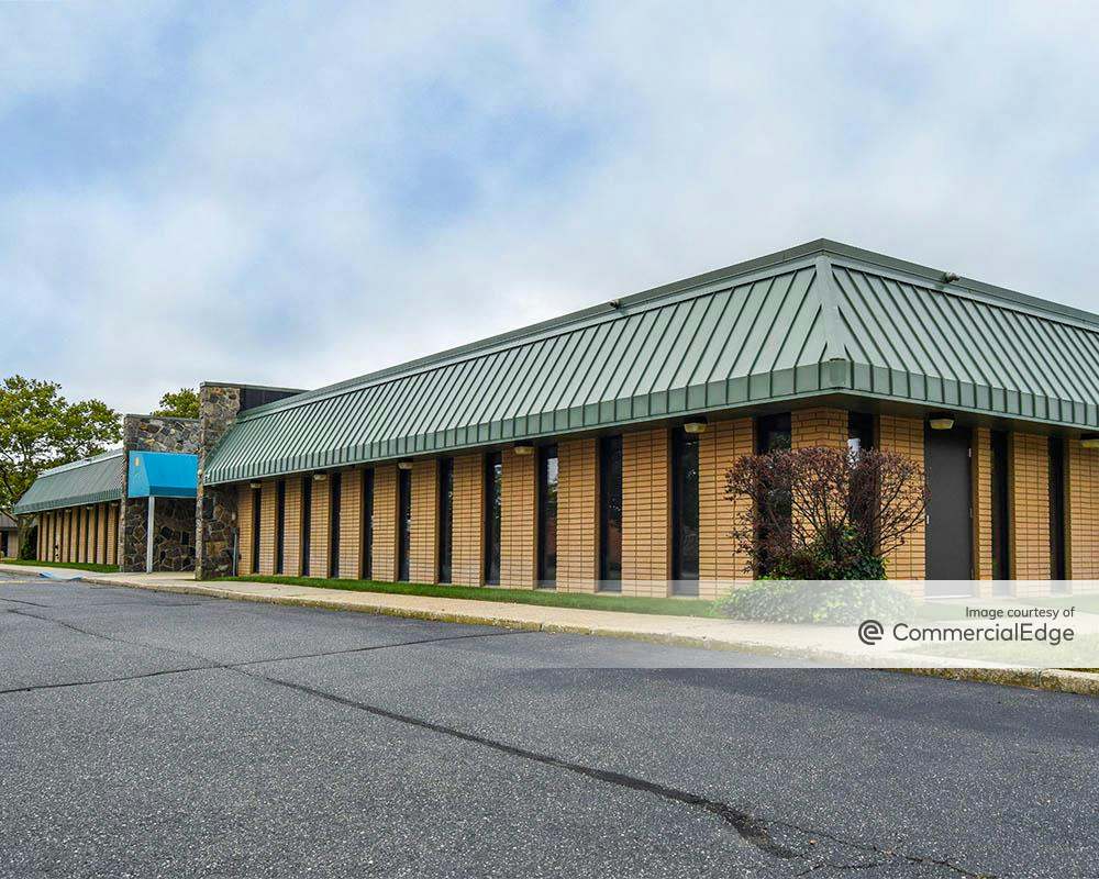 30 Orville Drive, Bohemia, NY Office Space